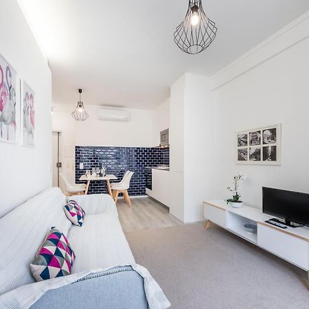 Guestready - Flamingo In The Square Lejlighed Porto Eksteriør billede